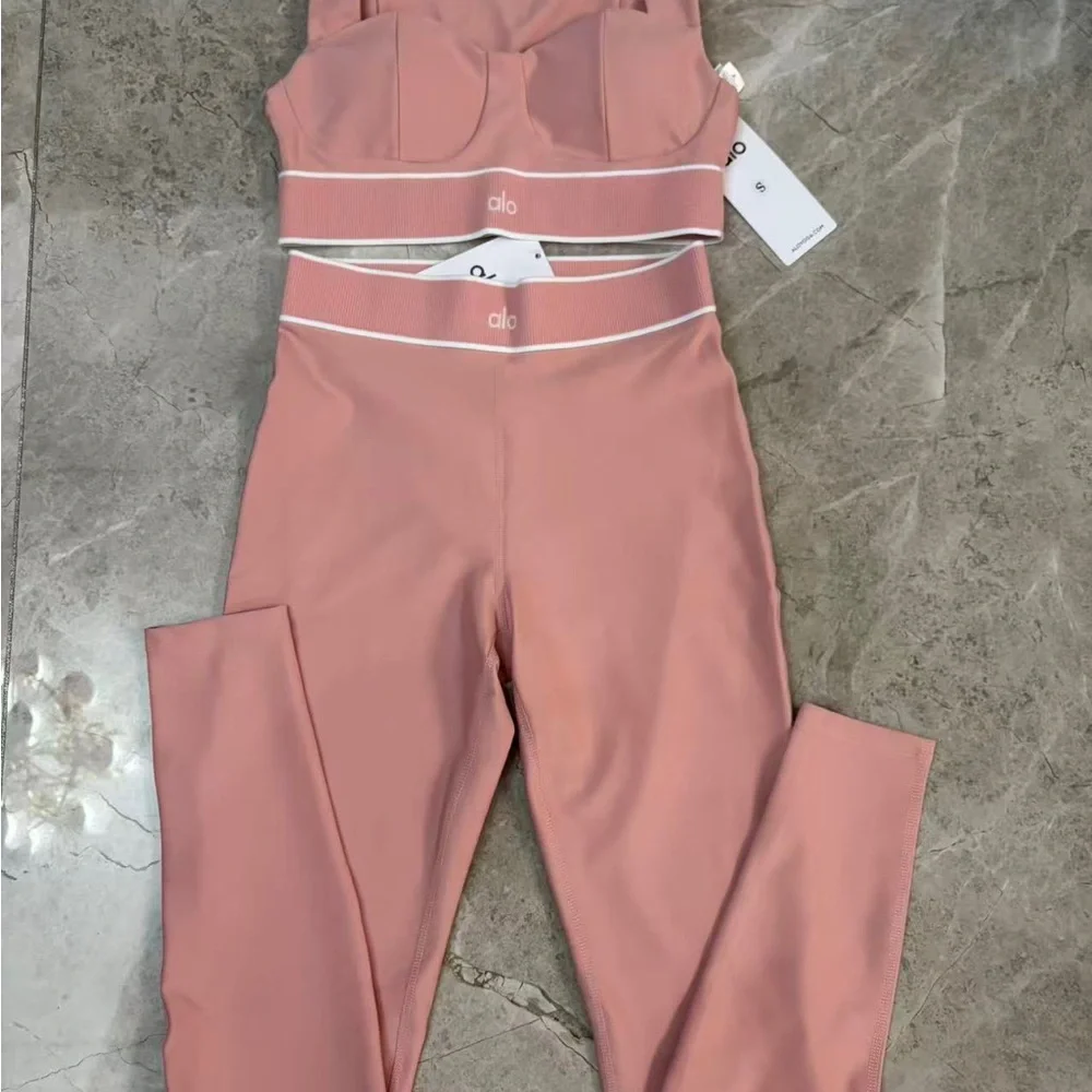 ALO Yoga High-Waist Leggings in Dusty Rose